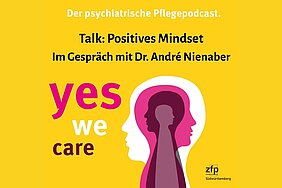 Gestaltetes Cover zur ersten Folge des Pflegepodcasts: schwarzer Text, teils pink und weiß, auf gelbem Hintergrund zusammen mit grafischen Köpfen in den gleichen Farben.